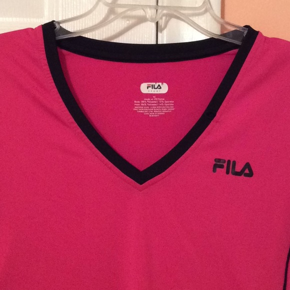 Fila pink athletic shirt - Picture 2 of 2